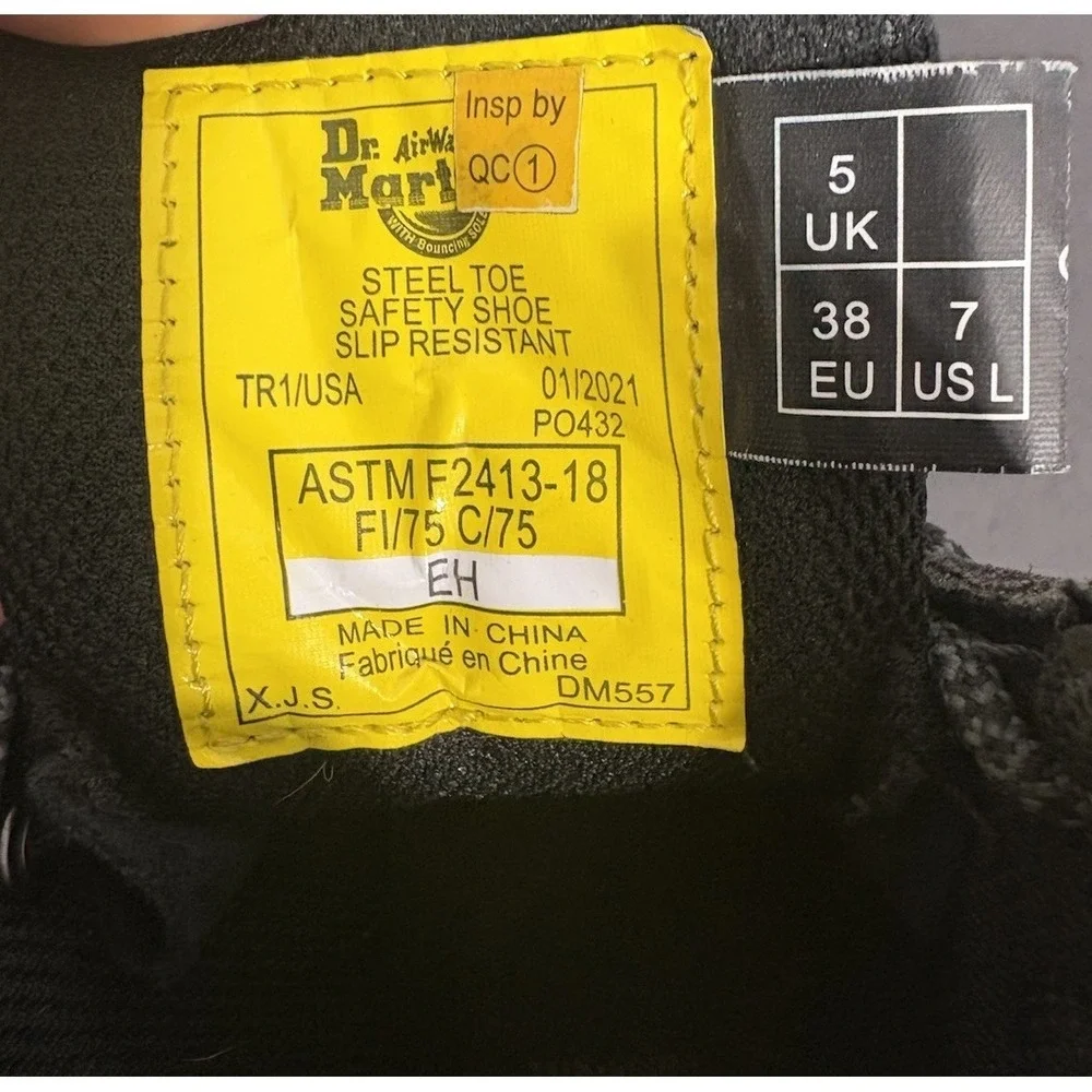 Dr. Doc Martens Steel Toe Boots Womens 7 US Black Leather ASTM F2413-18